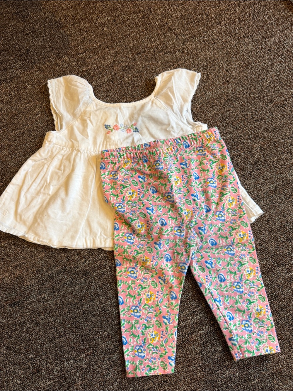 Ralph Lauren baby White Embroidered Top with Pink Floral Leggings set